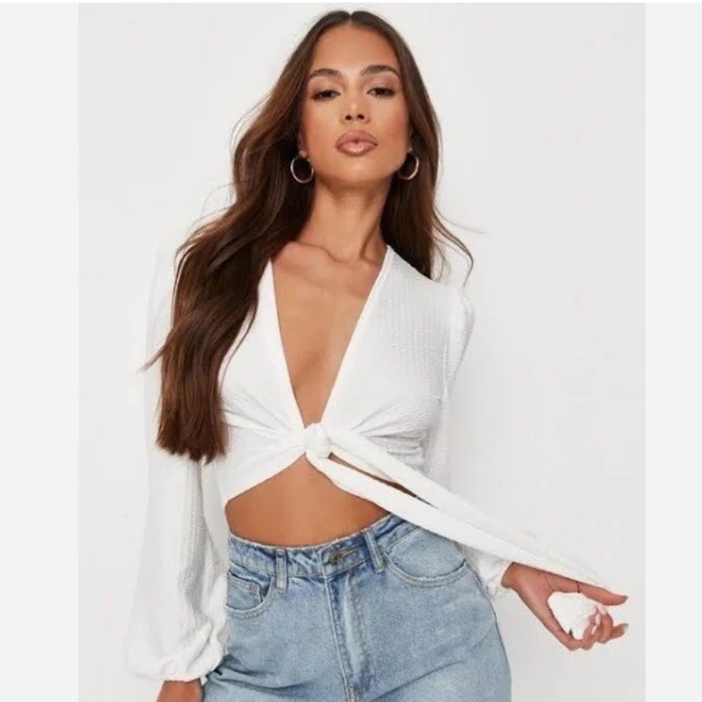 MISSGUIDED White Tie-Front Textured Crop Top  Size 4 NWOT